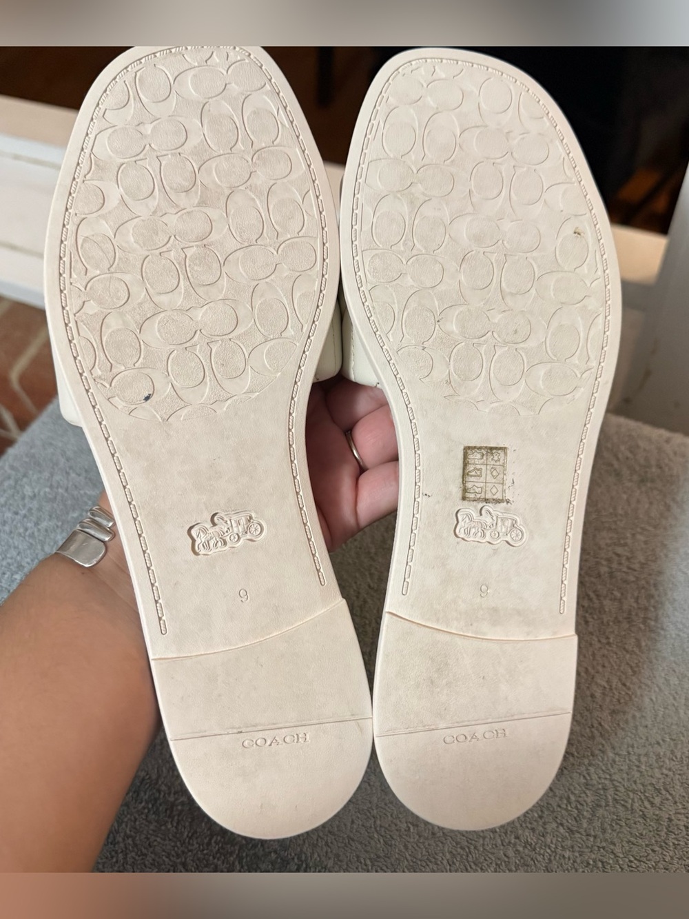 COACH Holly Sandal With Quilting in Chalk Beige Size 9 Women’s - Picture 4 of 7